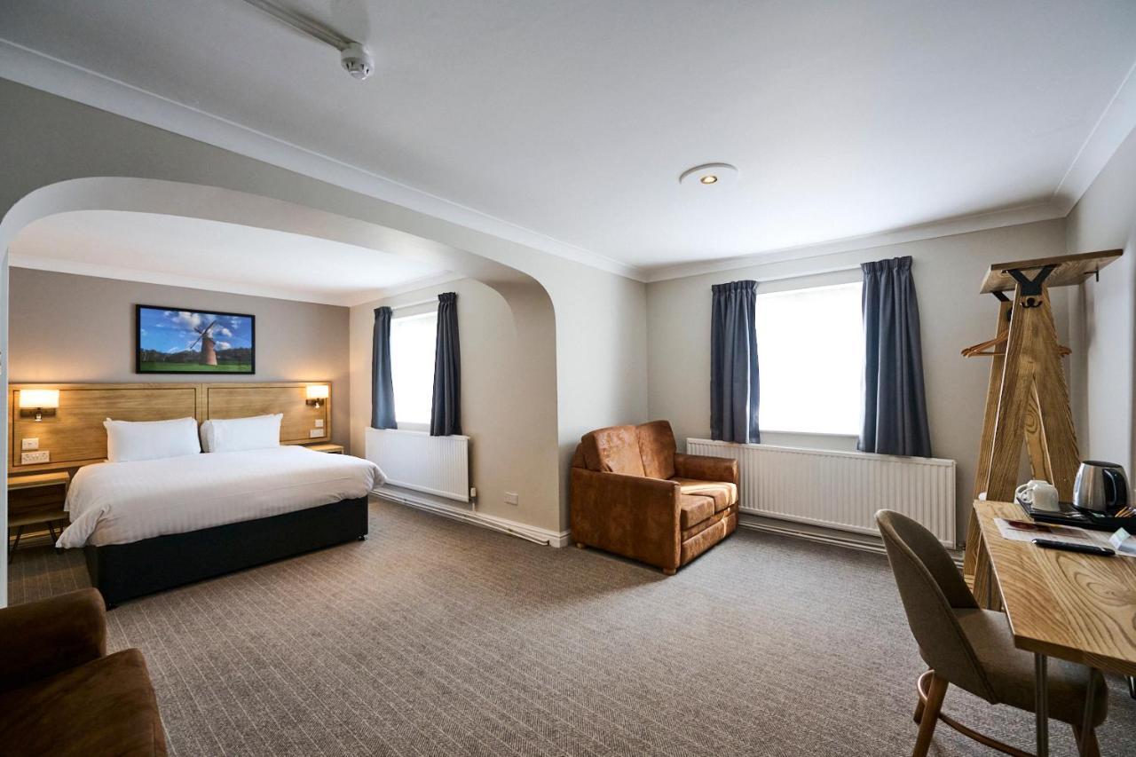 Red Lion, Wigan By Marston'S Inns Rufford Extérieur photo