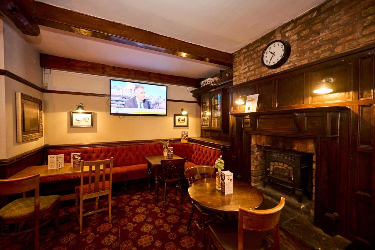 Red Lion, Wigan By Marston'S Inns Rufford Extérieur photo