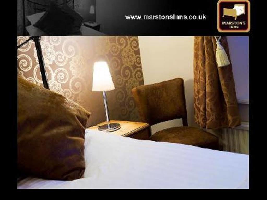 Red Lion, Wigan By Marston'S Inns Rufford Extérieur photo